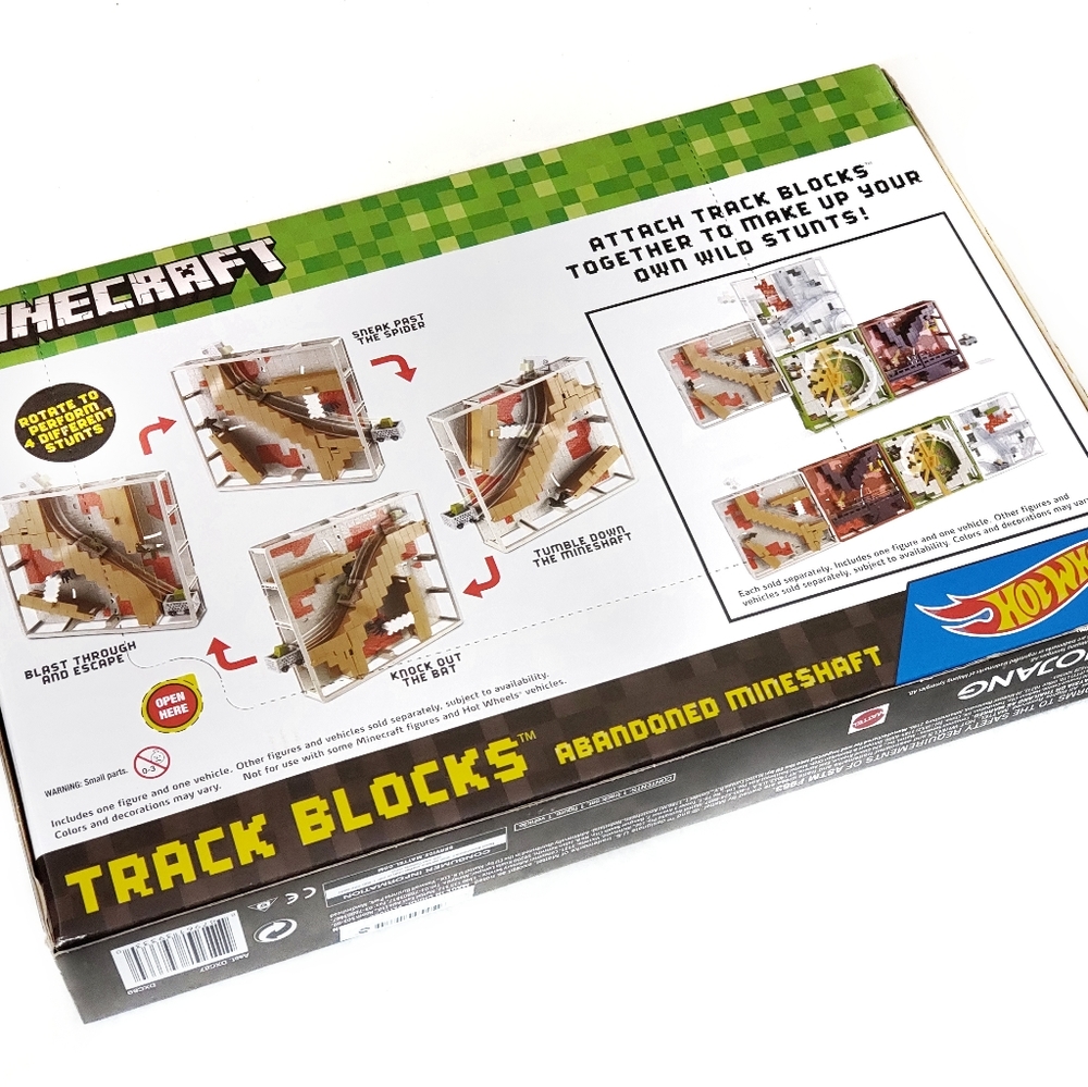 Hot Wheels Minecraft Track Blocks Kids Toy NEW! - Picture 2 of 2